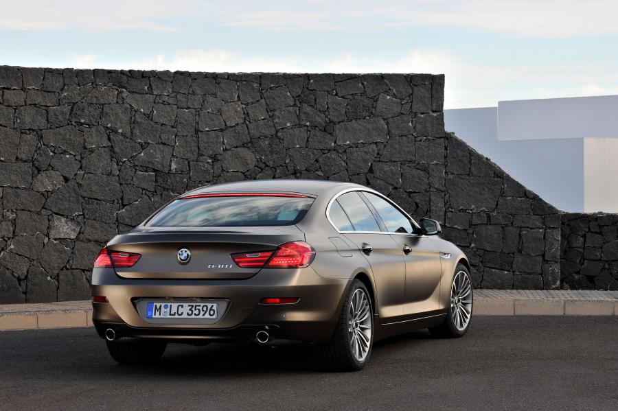  BMW 6-Series Coupe 2012 года  (фото 138 из 207)